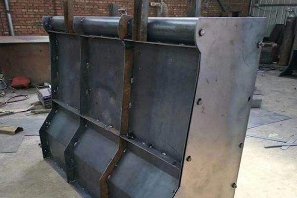 1640562848819227.jpg 防撞墻模具11.jpg